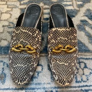 Tory Burch Mule. Size 8